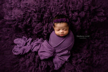 Load image into Gallery viewer, Royalty Purple | 3'x5' 3000g Premium Greek Flokati