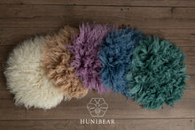 Load image into Gallery viewer, Flokati Stuffer | 18” Round | 3000g