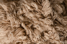 Load image into Gallery viewer, Flokati Stuffer | 18” Round | 3000g