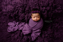Load image into Gallery viewer, Royalty Purple | 3&#39;x5&#39; 3000g Premium Greek Flokati
